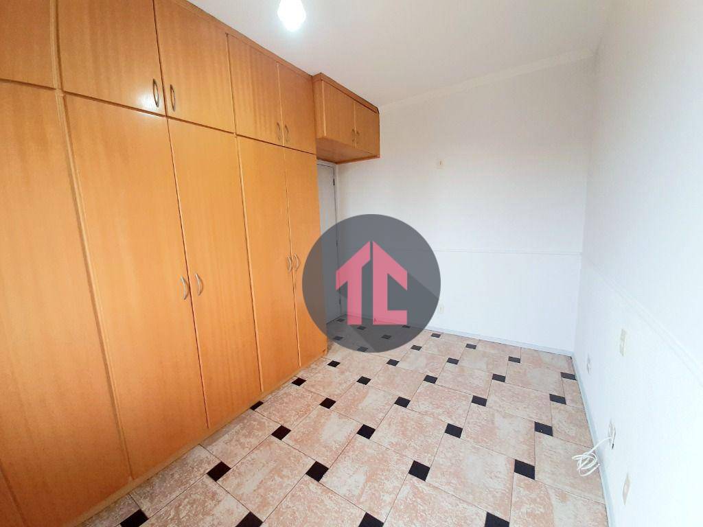 Apartamento à venda com 2 quartos, 68m² - Foto 23