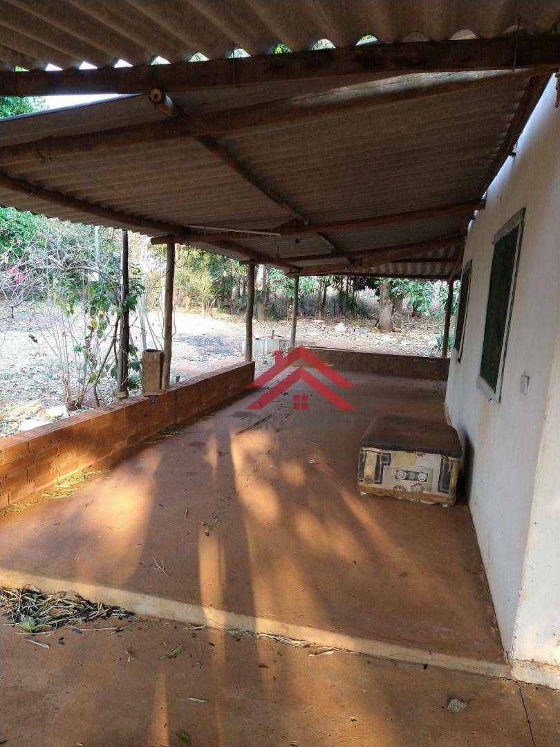 Sítio à venda com 2 quartos, 100m² - Foto 11