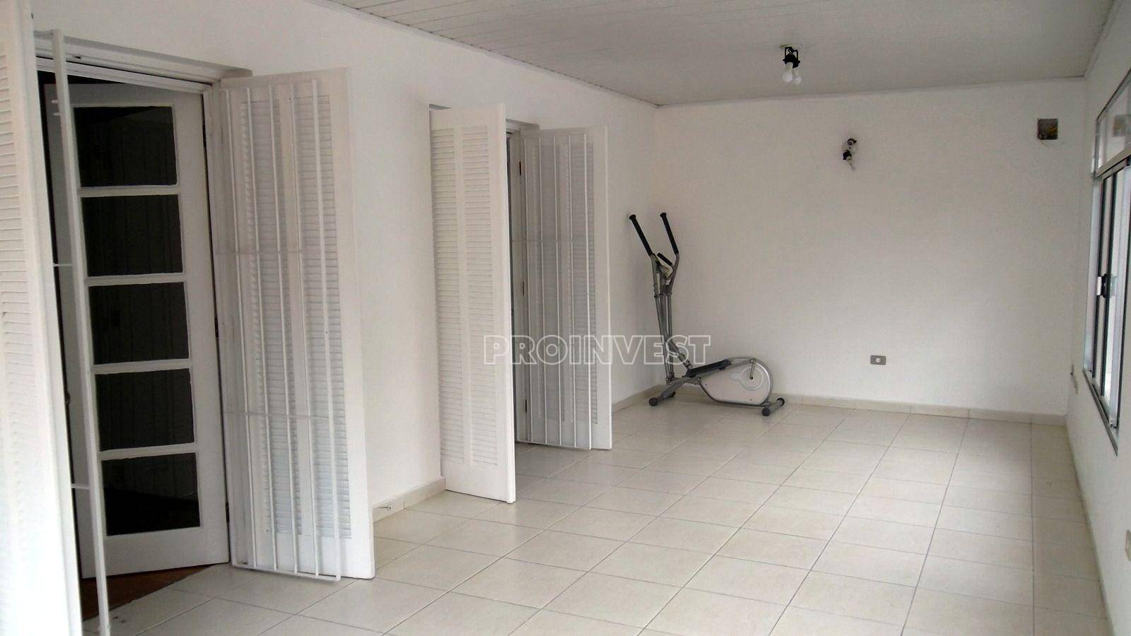 Casa à venda com 3 quartos, 330m² - Foto 17