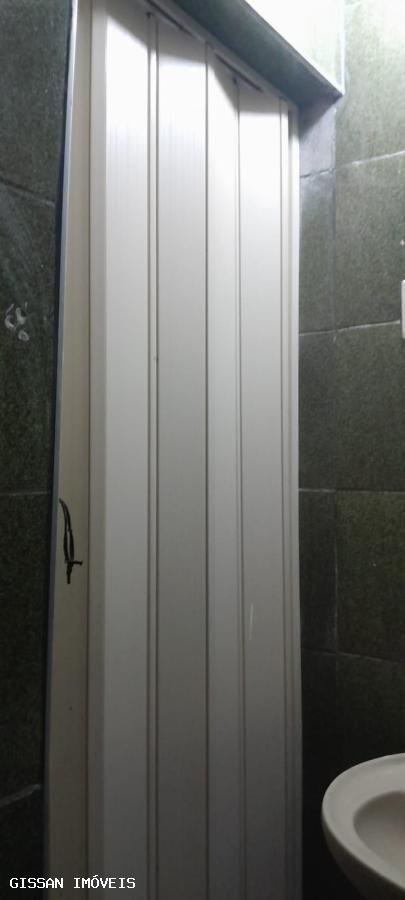 Casa para alugar com 1 quarto, 30m² - Foto 17
