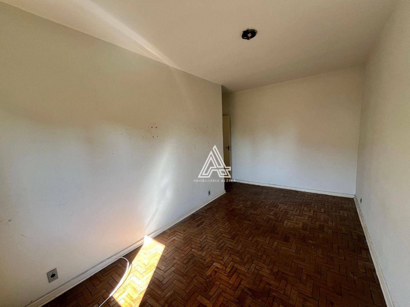 Sobrado à venda com 3 quartos, 200m² - Foto 83