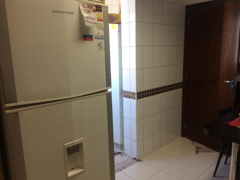 Apartamento à venda com 3 quartos, 110m² - Foto 33