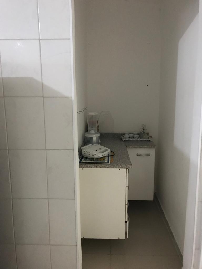 Apartamento à venda com 3 quartos, 100m² - Foto 6