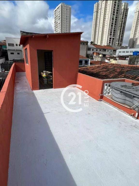 Sobrado à venda com 2 quartos, 200m² - Foto 25