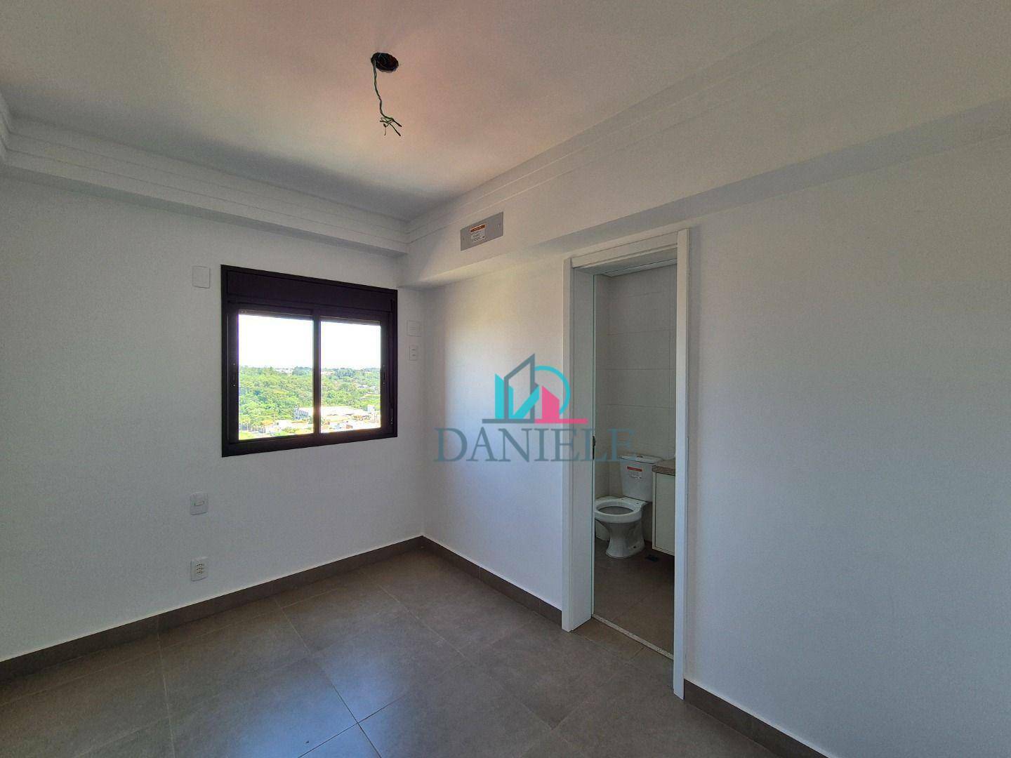 Apartamento à venda com 2 quartos, 70m² - Foto 15