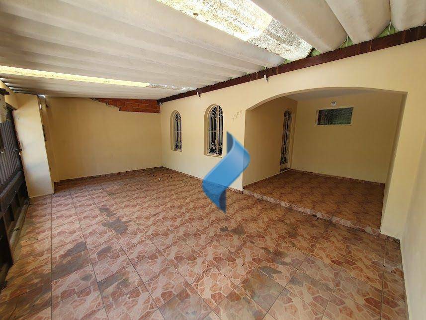 Casa à venda com 3 quartos, 139m² - Foto 3