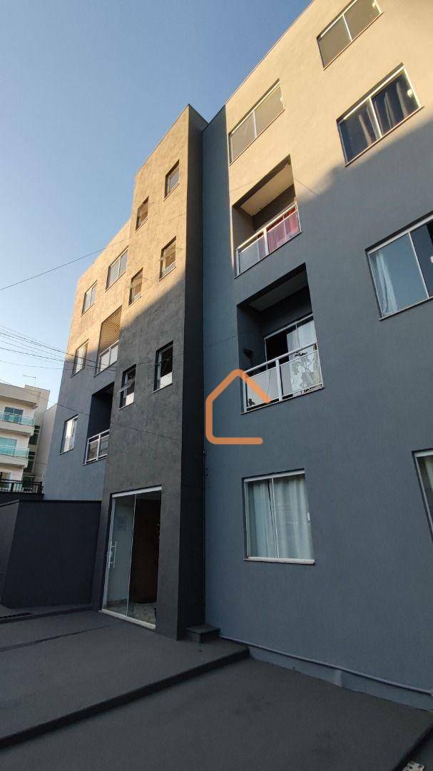 Apartamento à venda com 3 quartos, 73m² - Foto 1