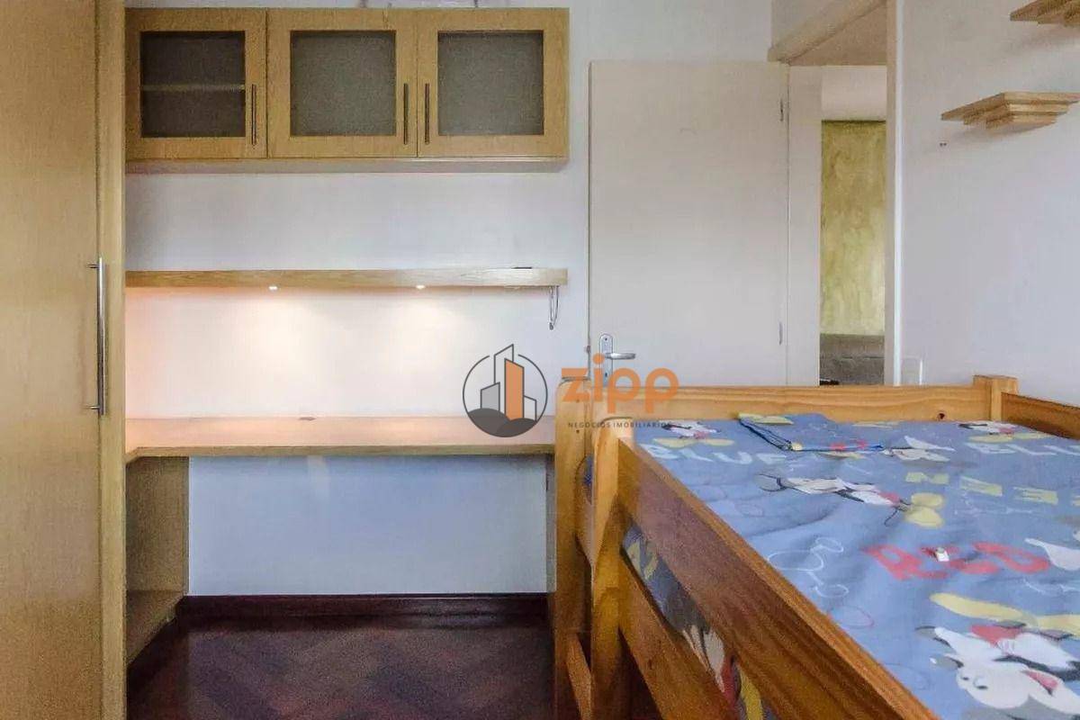 Apartamento à venda com 4 quartos, 190m² - Foto 11