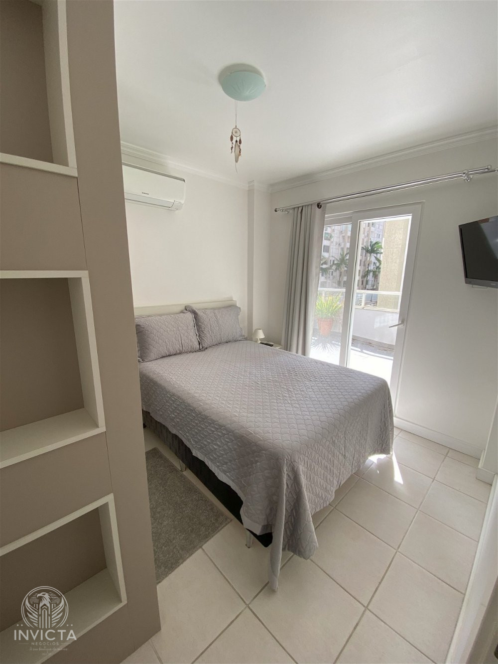 Apartamento à venda com 3 quartos, 226m² - Foto 10