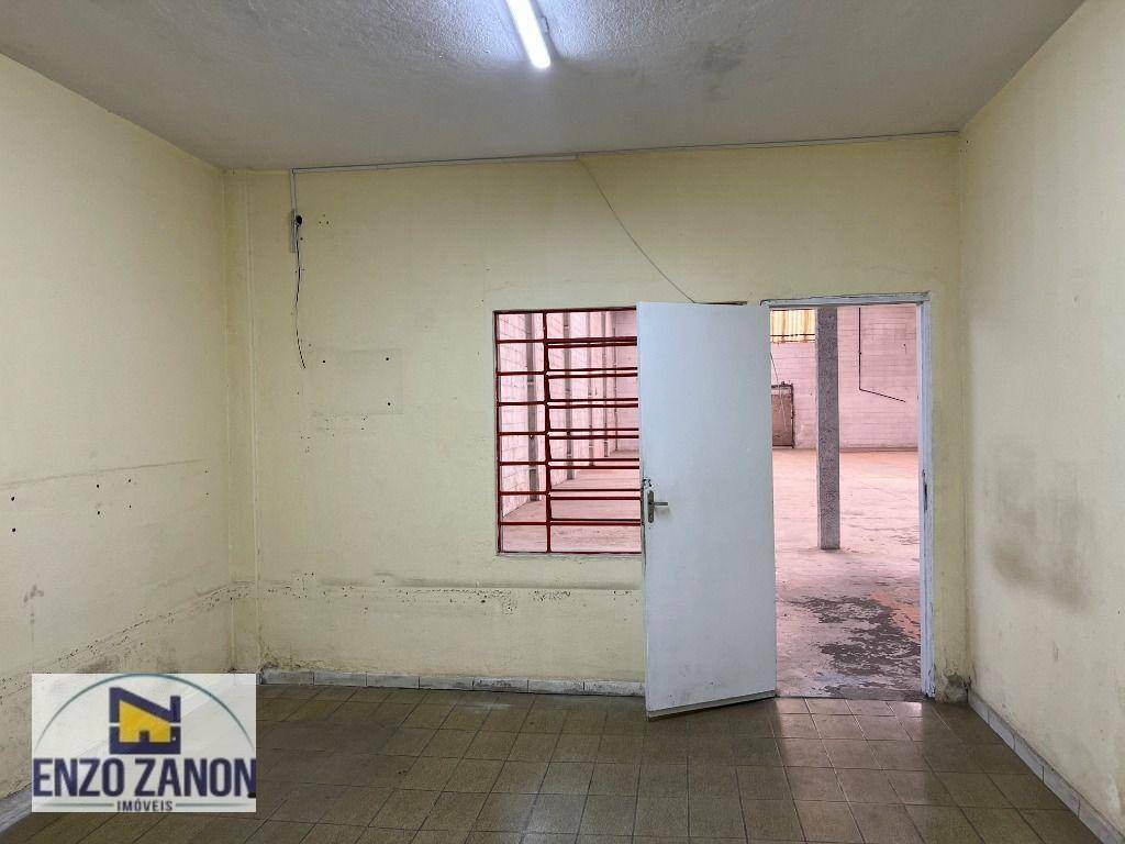 Depósito-Galpão-Armazém à venda e aluguel, 949m² - Foto 44