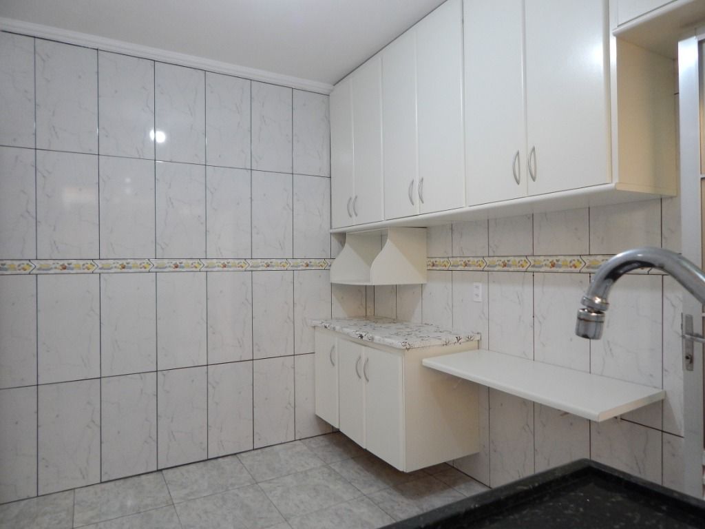 Sobrado à venda com 2 quartos, 80m² - Foto 15