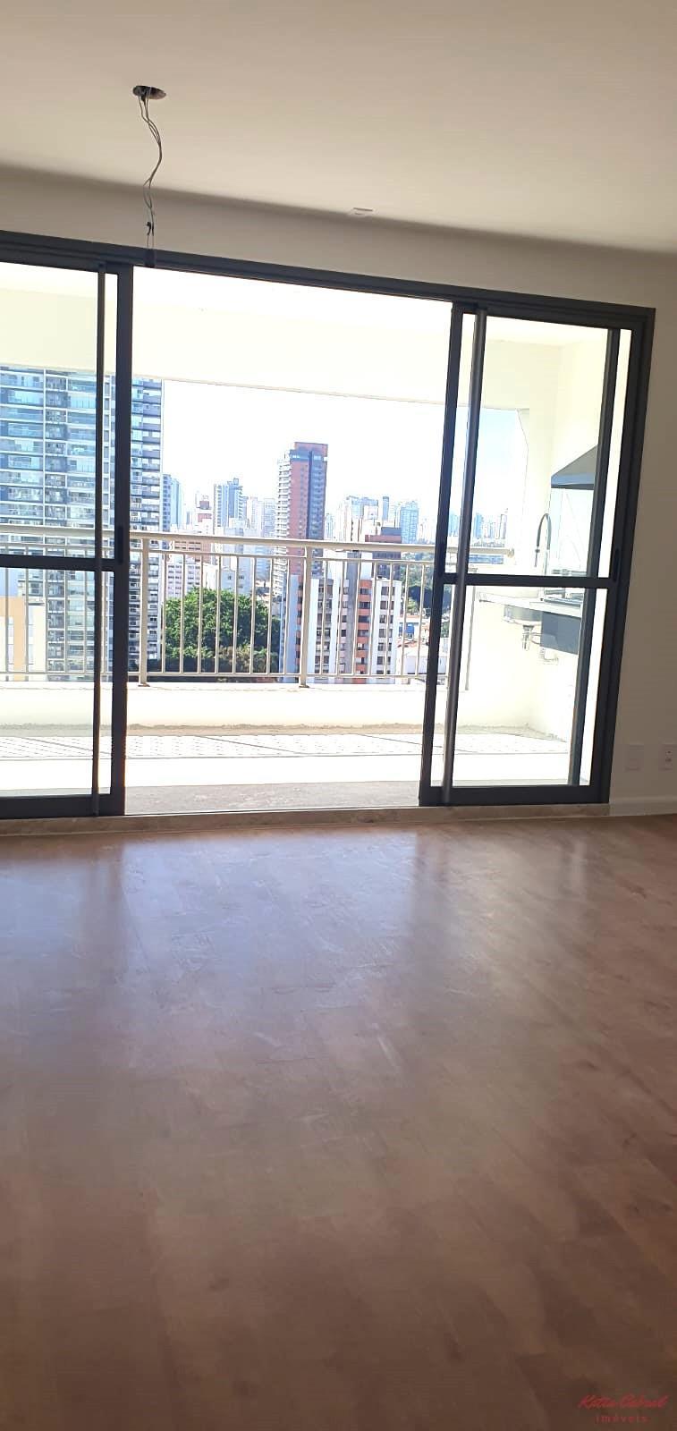 Apartamento à venda com 3 quartos, 76m² - Foto 2