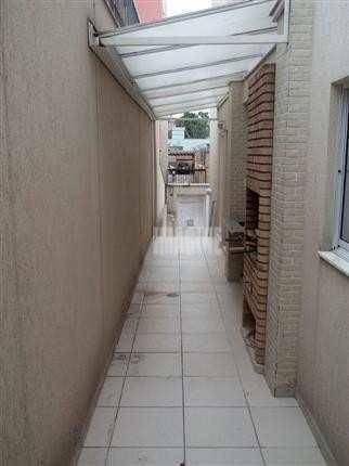 Sobrado à venda com 3 quartos, 180m² - Foto 1