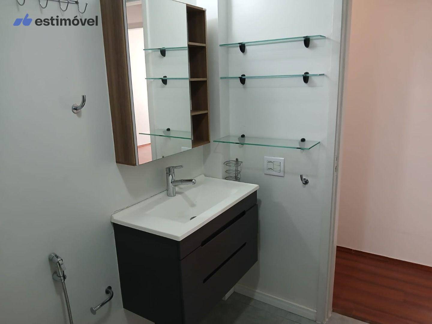 Apartamento para alugar com 2 quartos, 90m² - Foto 12