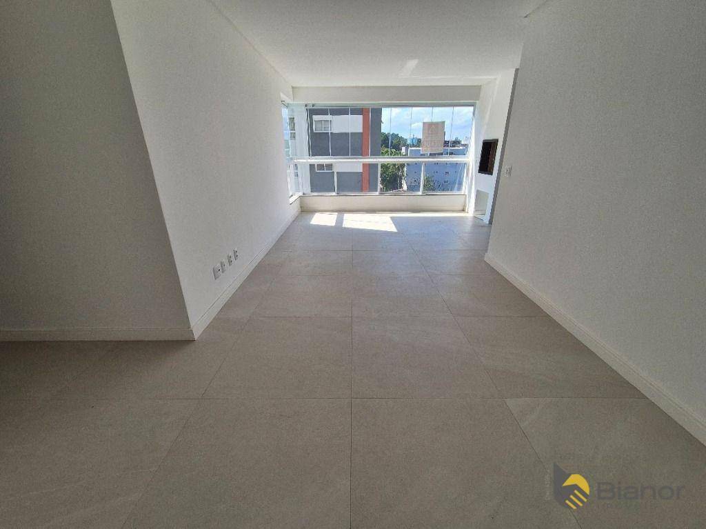 Apartamento à venda e aluguel com 2 quartos, 77m² - Foto 4