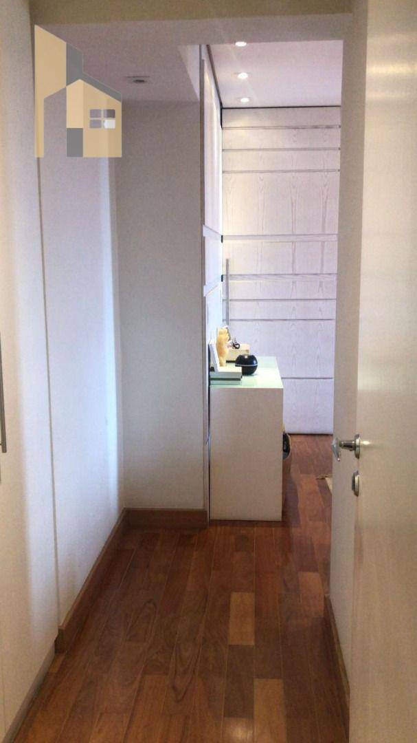 Apartamento à venda com 3 quartos, 202m² - Foto 6