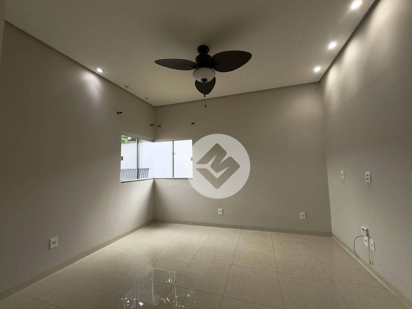 Casa, 3 quartos, 2 m² - Foto 2