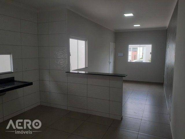 Casa à venda com 3 quartos, 70m² - Foto 10