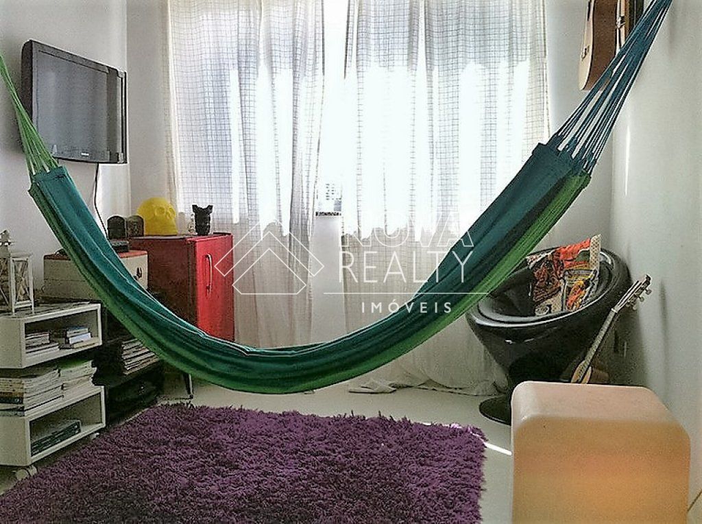 Apartamento à venda com 1 quarto, 40m² - Foto 1