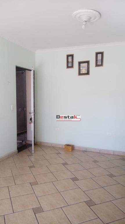 Sobrado à venda com 3 quartos, 240m² - Foto 9