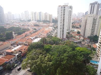 Apartamento para alugar com 3 quartos, 260m² - Foto 3