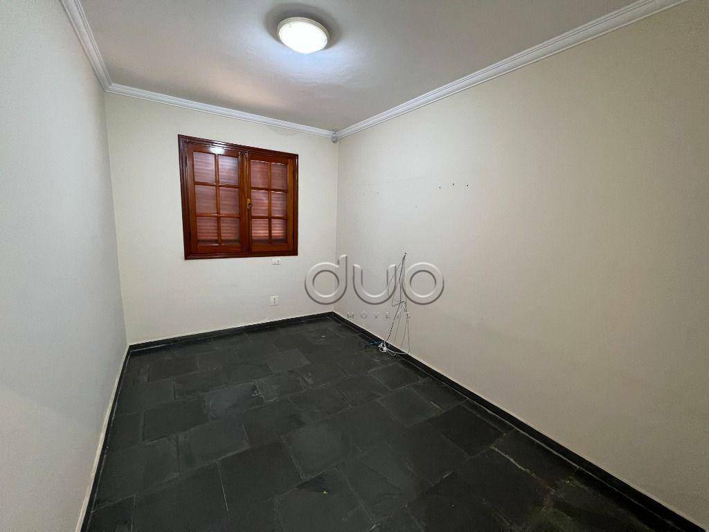 Casa à venda com 3 quartos, 151m² - Foto 8