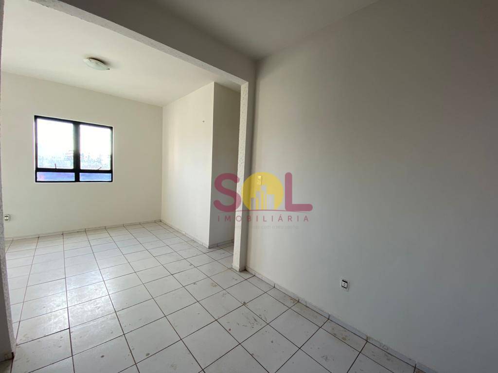 Apartamento à venda com 2 quartos, 67m² - Foto 10