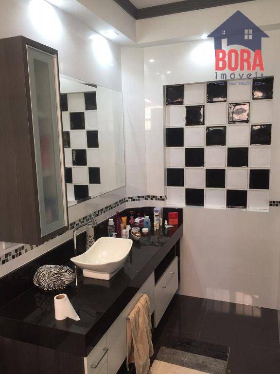 Casa de Condomínio à venda com 3 quartos, 300m² - Foto 34