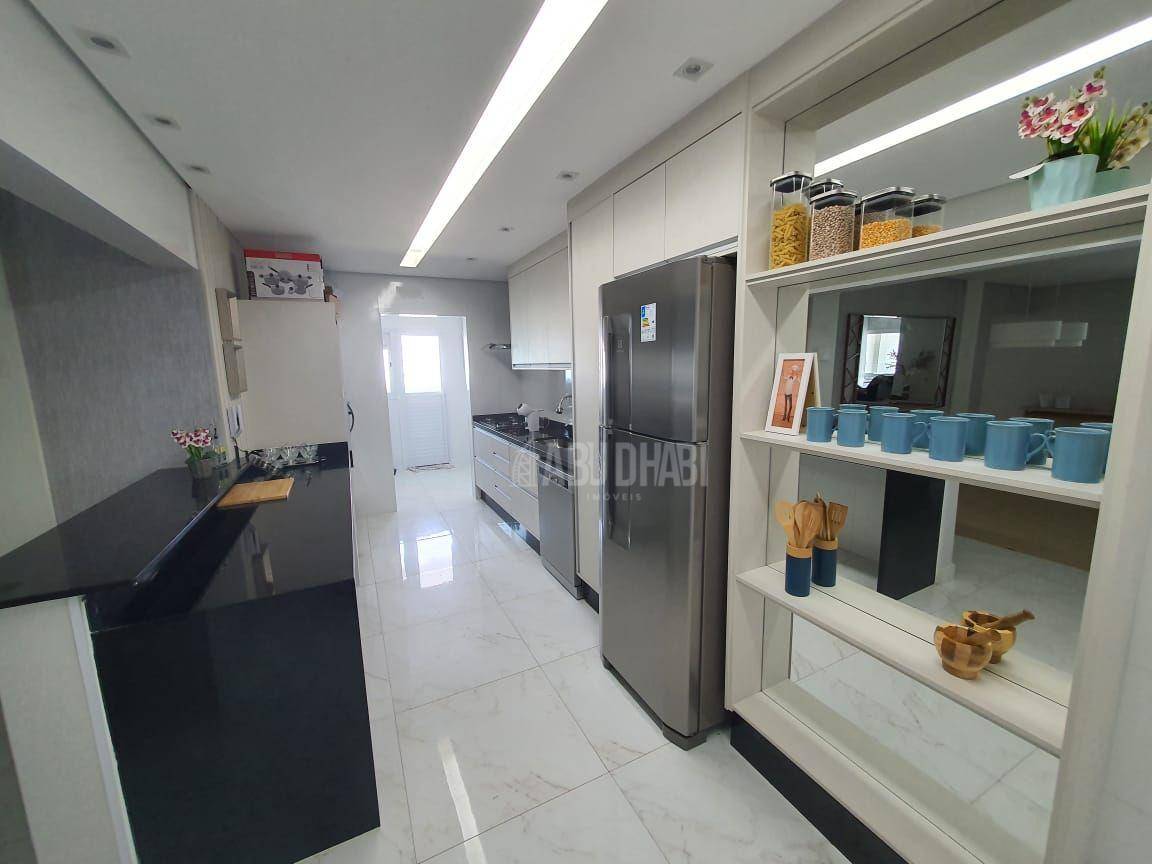 Apartamento à venda com 3 quartos, 139m² - Foto 10