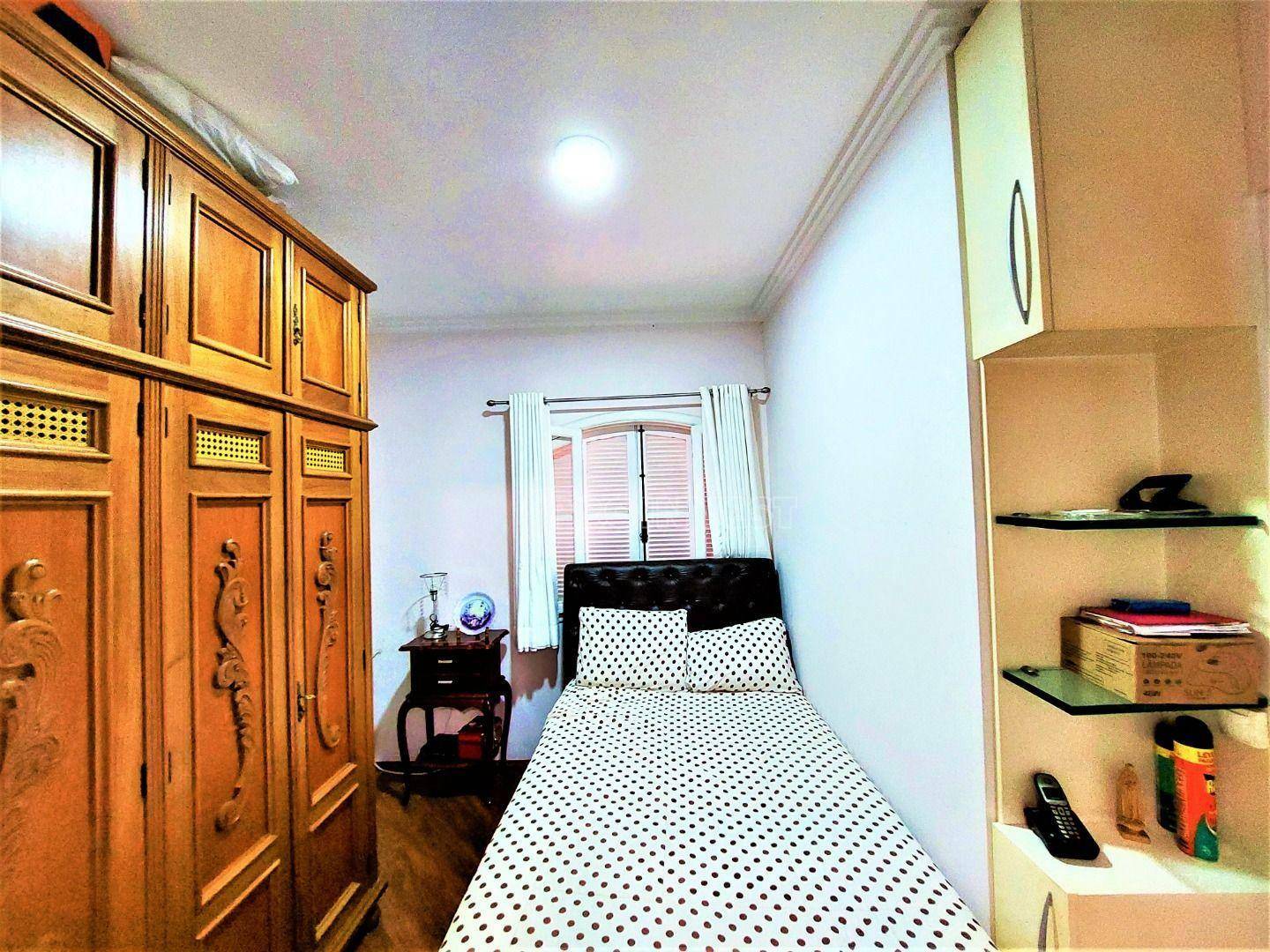 Casa de Condomínio à venda com 3 quartos, 215m² - Foto 25