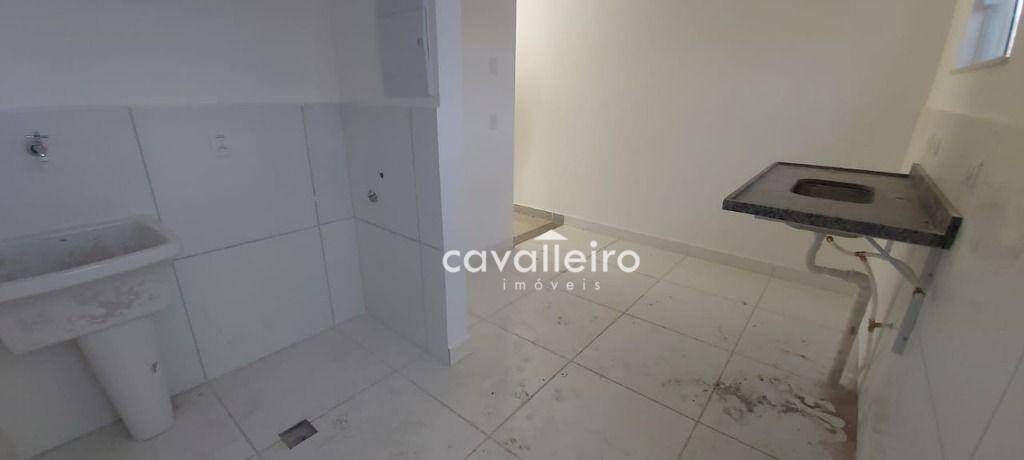 Casa à venda com 2 quartos, 60m² - Foto 17