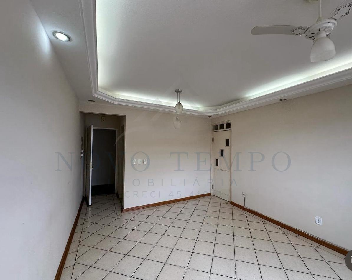 Apartamento à venda com 3 quartos, 86m² - Foto 3