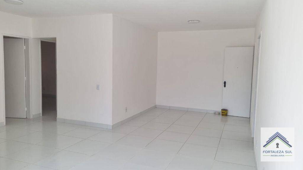 Apartamento à venda com 3 quartos, 121m² - Foto 14