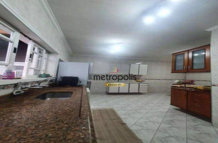 Sobrado à venda com 3 quartos, 272m² - Foto 4