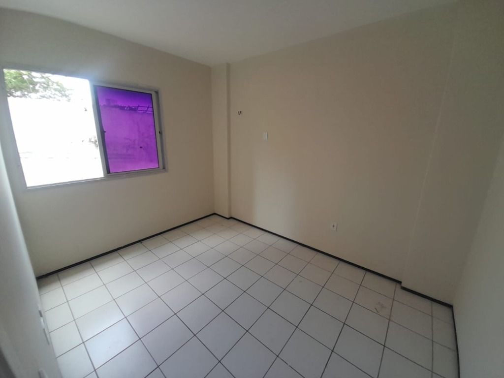 Apartamento para alugar com 3 quartos, 95m² - Foto 19