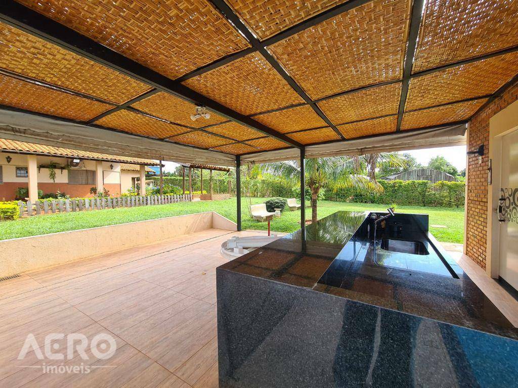 Chácara à venda com 4 quartos, 450m² - Foto 36