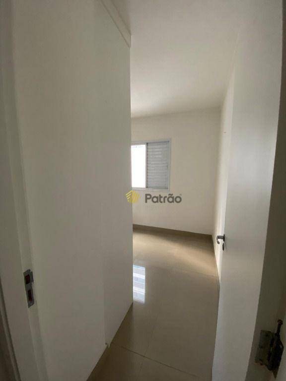 Apartamento à venda com 3 quartos, 80m² - Foto 10