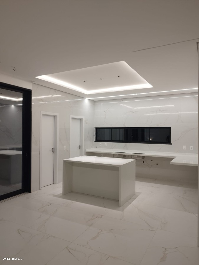 Casa à venda com 4 quartos, 275m² - Foto 12