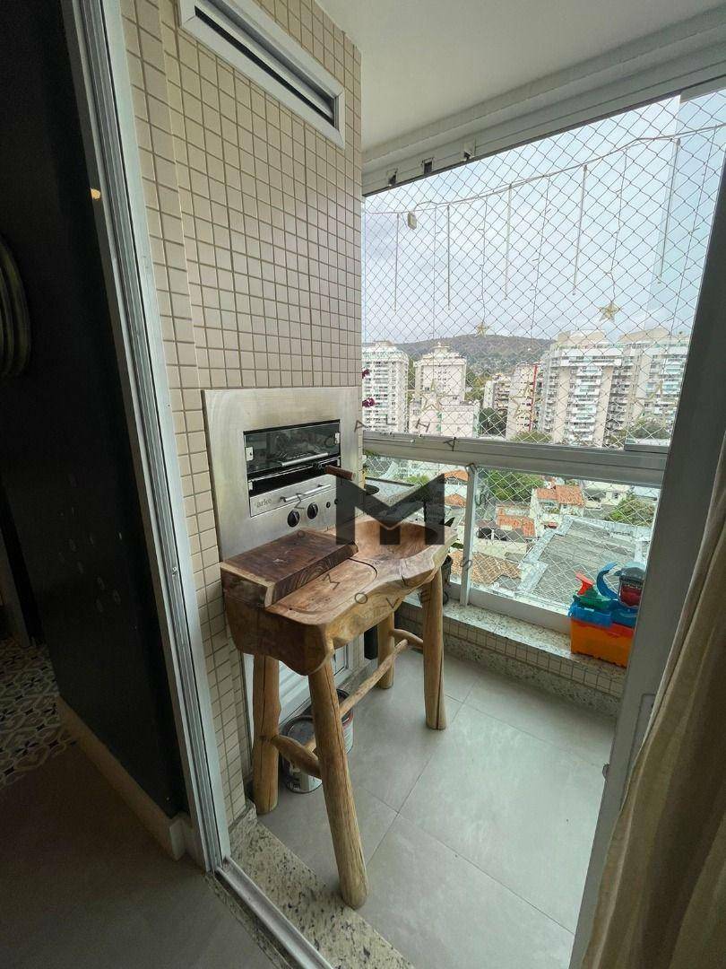 Apartamento à venda com 2 quartos, 81m² - Foto 5