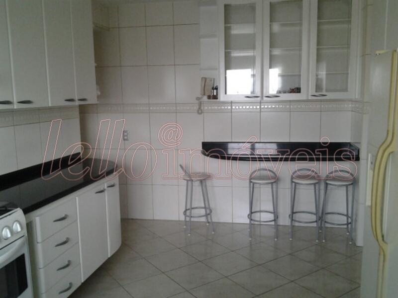 Apartamento para alugar com 3 quartos, 156m² - Foto 13