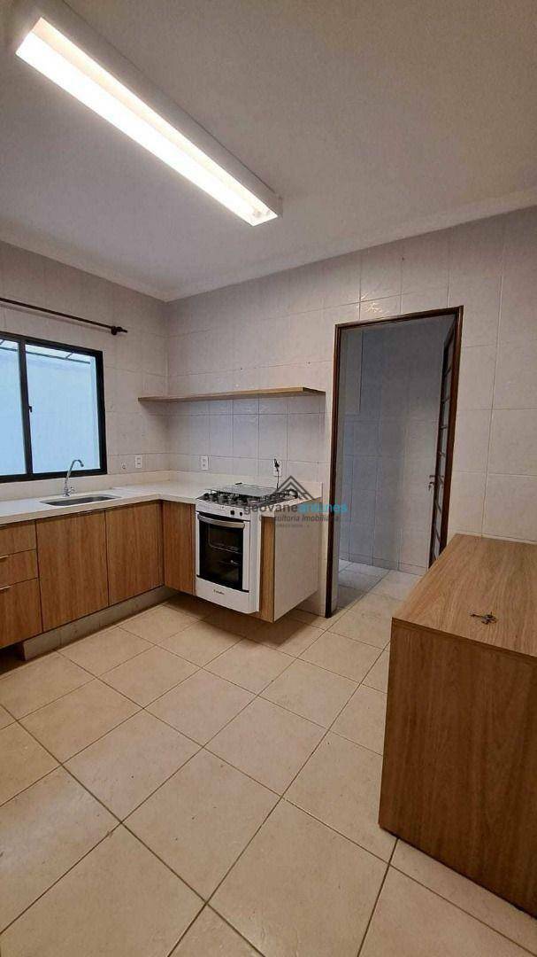 Apartamento à venda com 3 quartos, 61m² - Foto 6