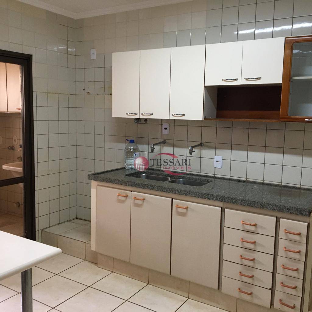 Apartamento à venda e aluguel com 3 quartos, 170m² - Foto 18