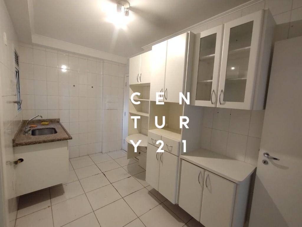 Apartamento para alugar com 3 quartos, 87m² - Foto 8