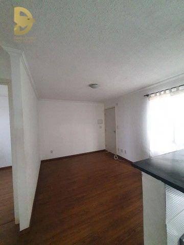 Apartamento à venda com 2 quartos, 42m² - Foto 2