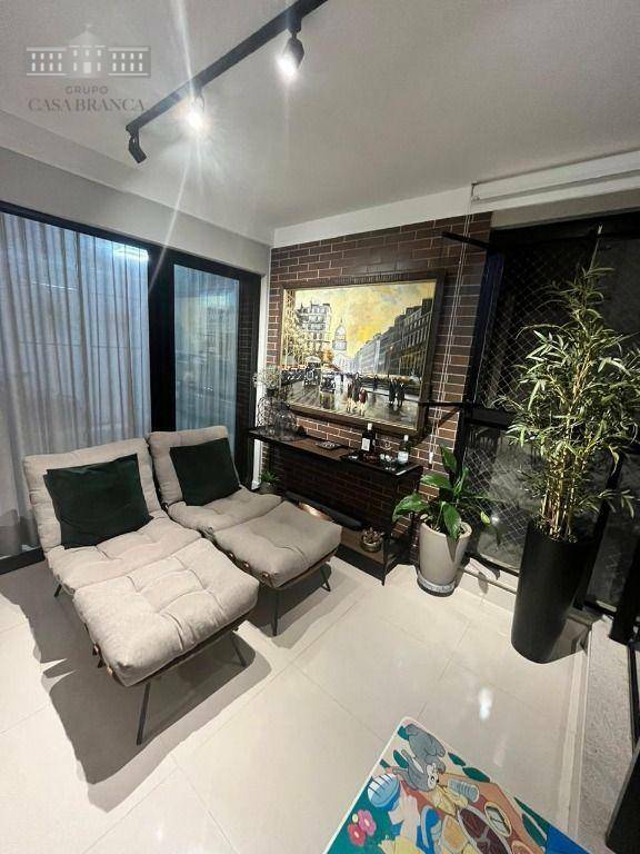 Apartamento à venda com 3 quartos, 142m² - Foto 5