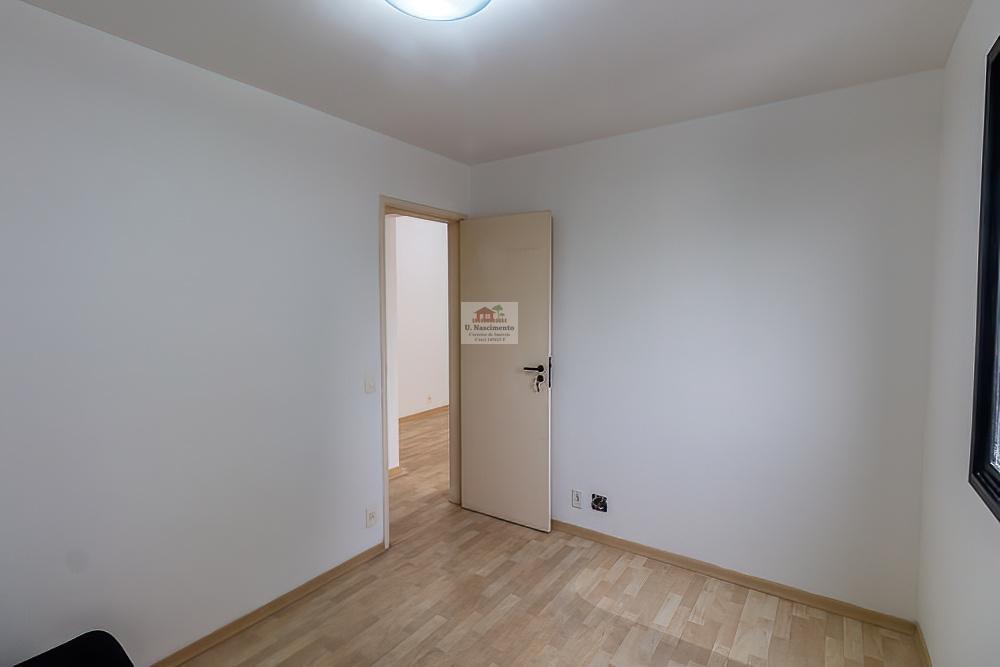 Apartamento à venda com 2 quartos, 60m² - Foto 11