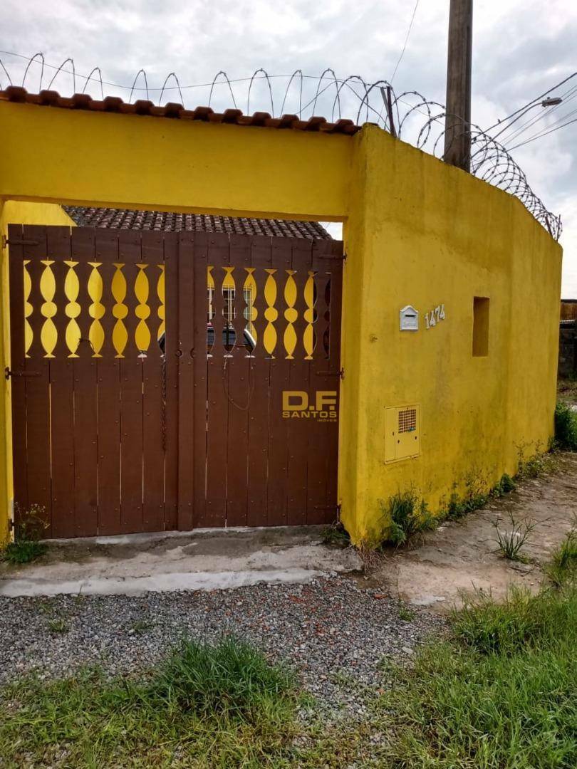 Casa à venda com 2 quartos, 90m² - Foto 1