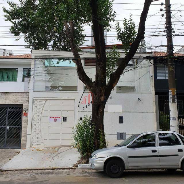 Sobrado à venda e aluguel com 6 quartos, 200m² - Foto 5