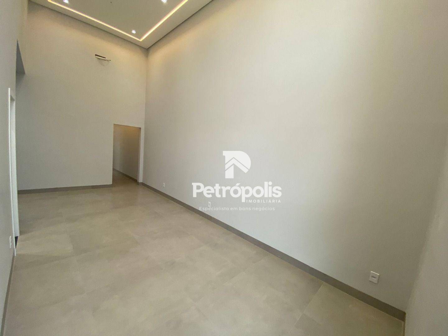 Casa à venda com 3 quartos, 168m² - Foto 8