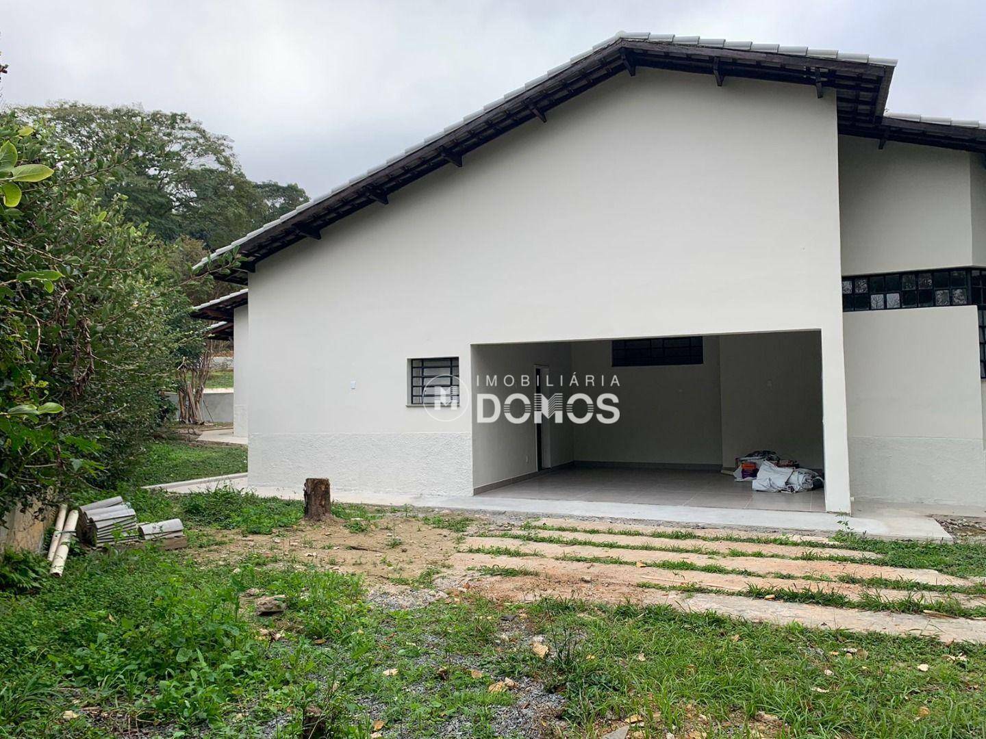 Casa à venda com 3 quartos, 400m² - Foto 10